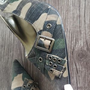 Camo heels!